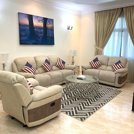 Al Misrea Tower Appartement Manamah Buitenkant foto