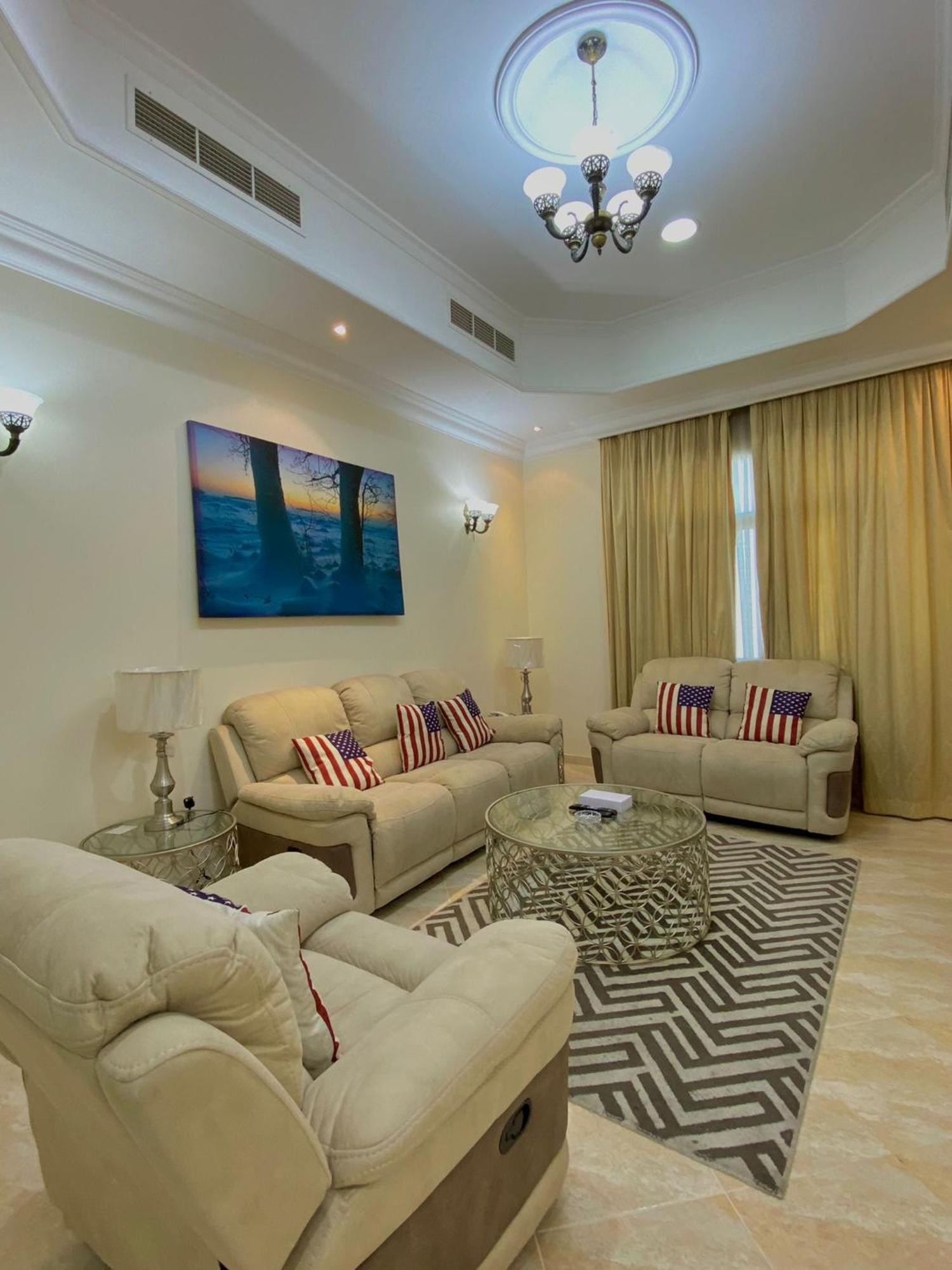 Al Misrea Tower Appartement Manamah Buitenkant foto