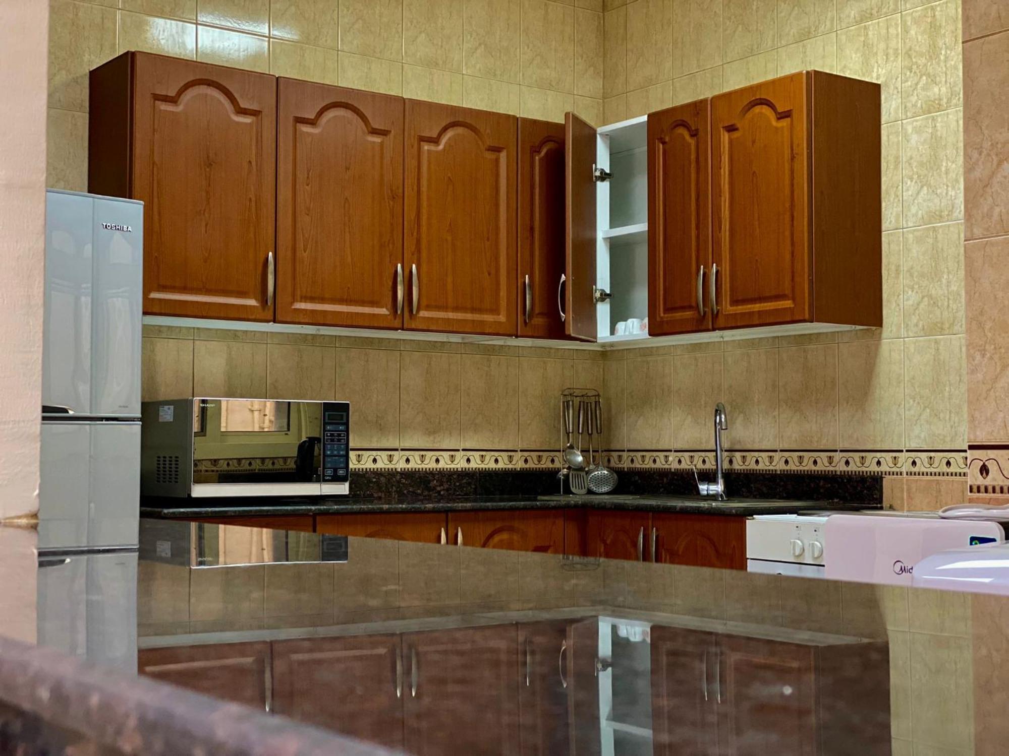 Al Misrea Tower Appartement Manamah Buitenkant foto